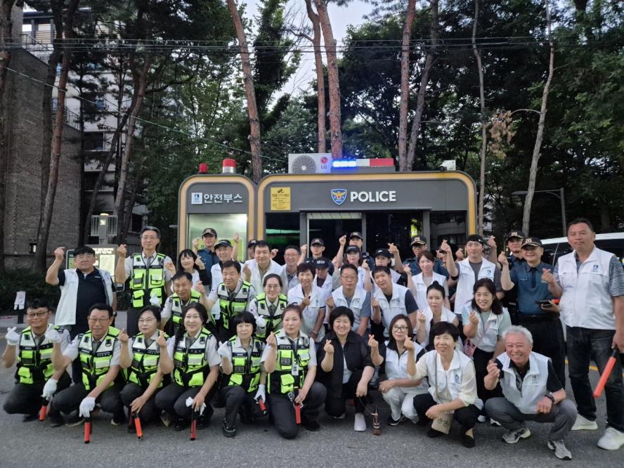 수원시 권선구 곡선동 주민자치회, 경기남부경찰청과 곡반정동 원룸 밀집지역 민·관·경 합동순찰 펼쳐